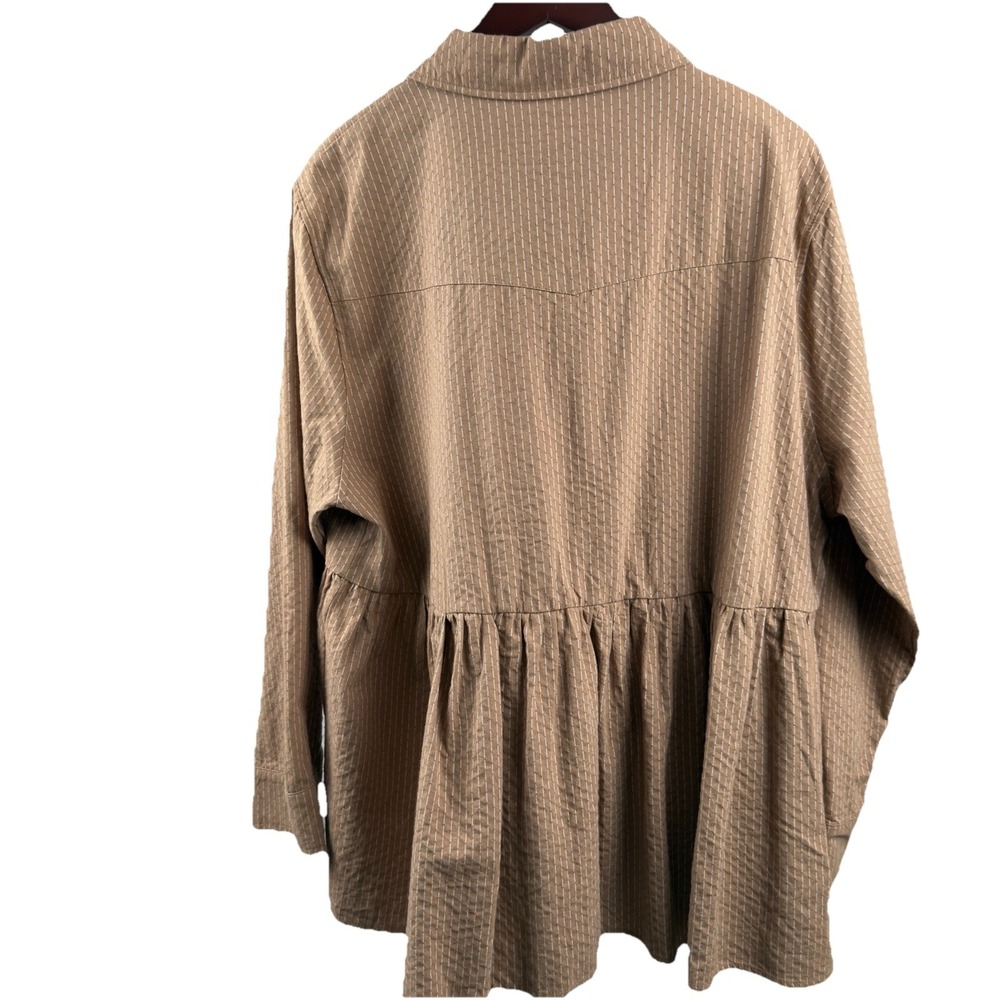 Hayden Shirt Womens 1XL Button Up Top Comfort Casual Preppy Career Pockets Taupe - Picture 6 of 16
